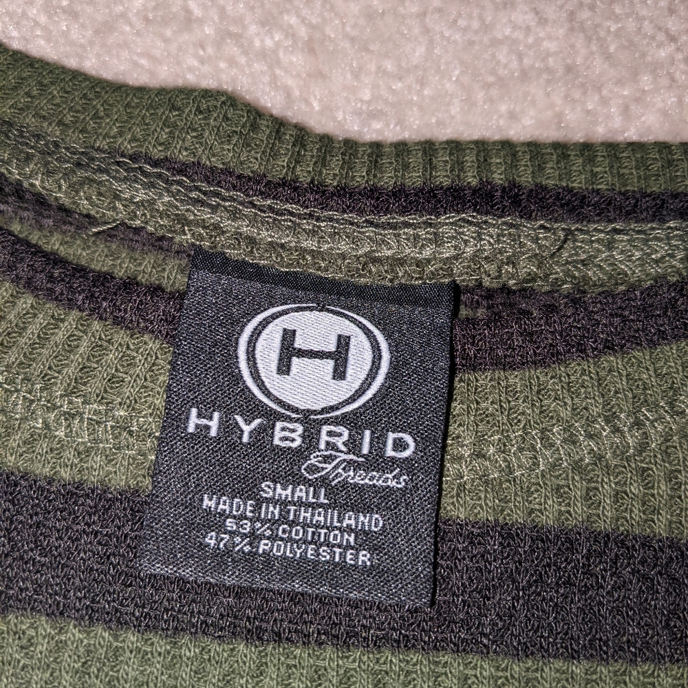 Nwt Hybrid threads green & black striped long sleeve top - Picture 6 of 13